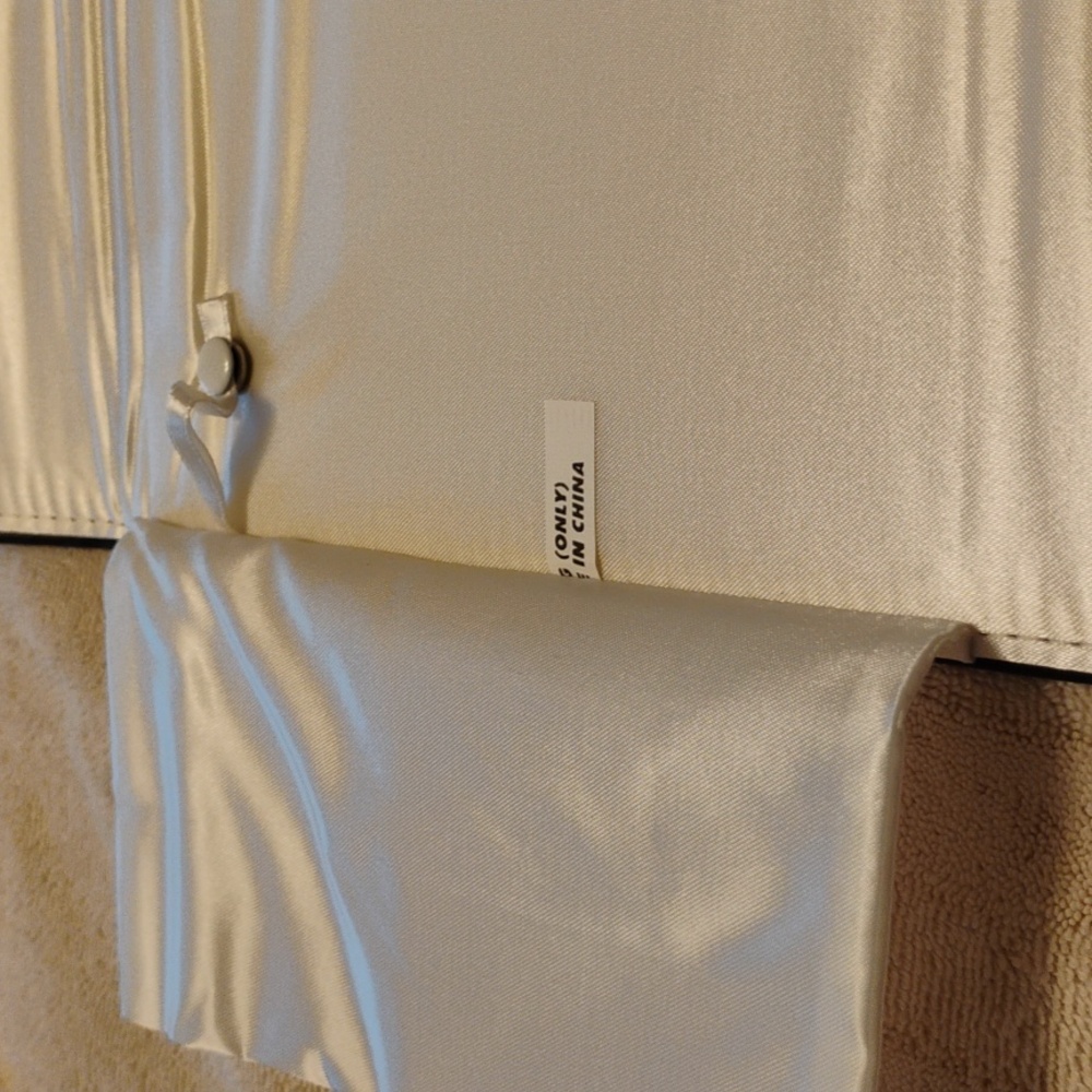 Necklace Case - Picture 6 of 11